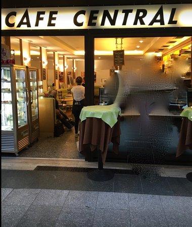 Cafe Central
