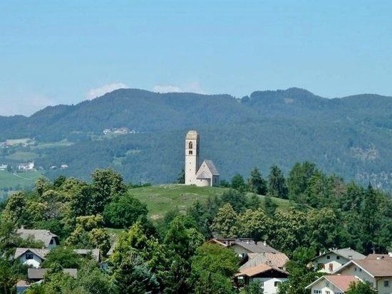 Kirche St. Peter am Bichl